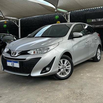 TOYOTA YARIS 1.3 16V FLEX XL PLUS TECH MULTIDRIVE TOYOTA YARIS 1.3 16V FLEX XL PLUS TECH MULTIDRIVE
